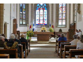 Festgottesdienst für die Kommunionjubilare an Ostermontag (© Karl-Franz Thiede)